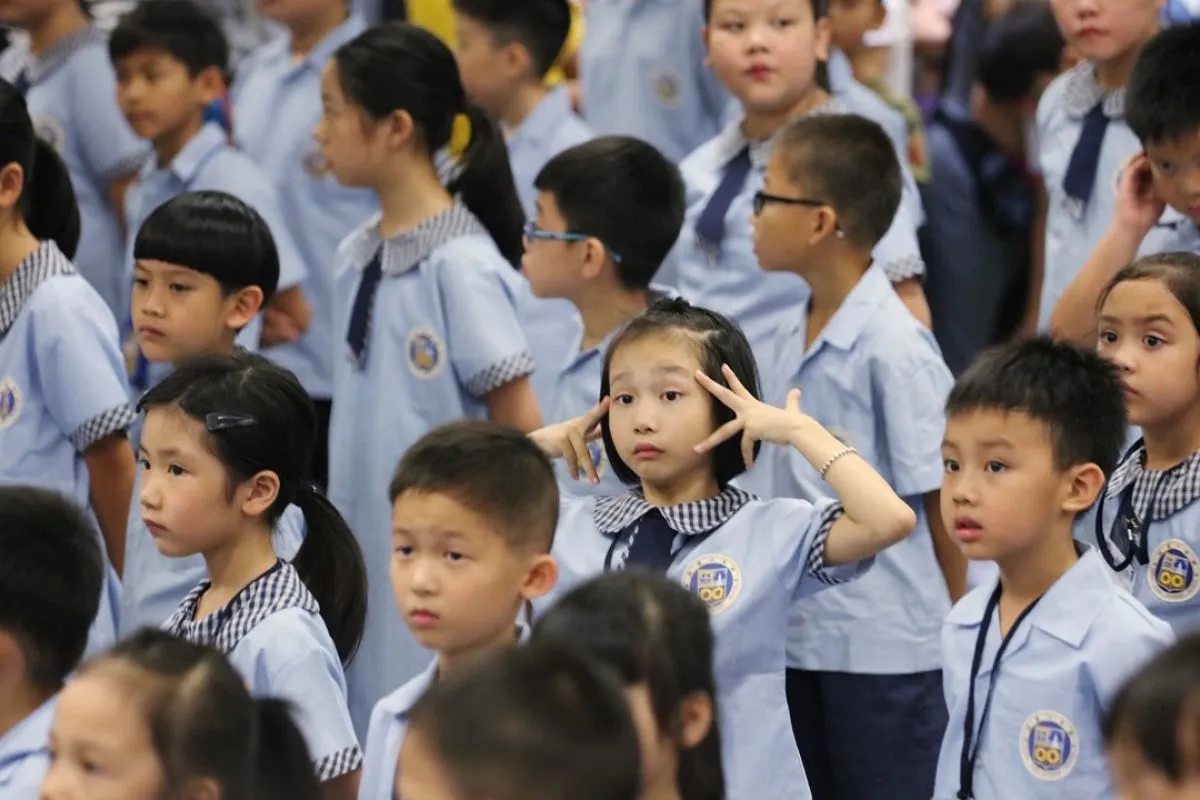 Hong Kong: Trường học tiếp tục đóng cửa ngày 18/11
