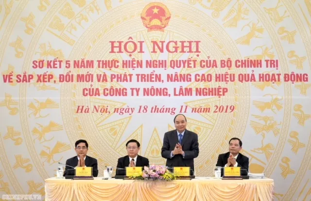 Thủ tướng Nguyễn Xuân Phúc, chủ trì hội nghị 