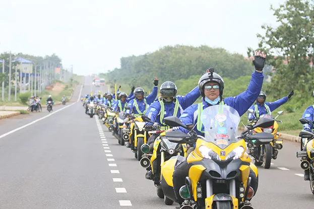 Hành trình an toàn vòng đua 3 nước Việt Nam-Campuchia-Lào có sự góp sức lớn của các thành viên moto TPHCM
