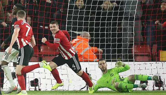 Kết quả Ngoại hạng Anh ngày 25/11: MU hòa nghẹt thở Sheffield trong trận cầu 6 bàn thắng