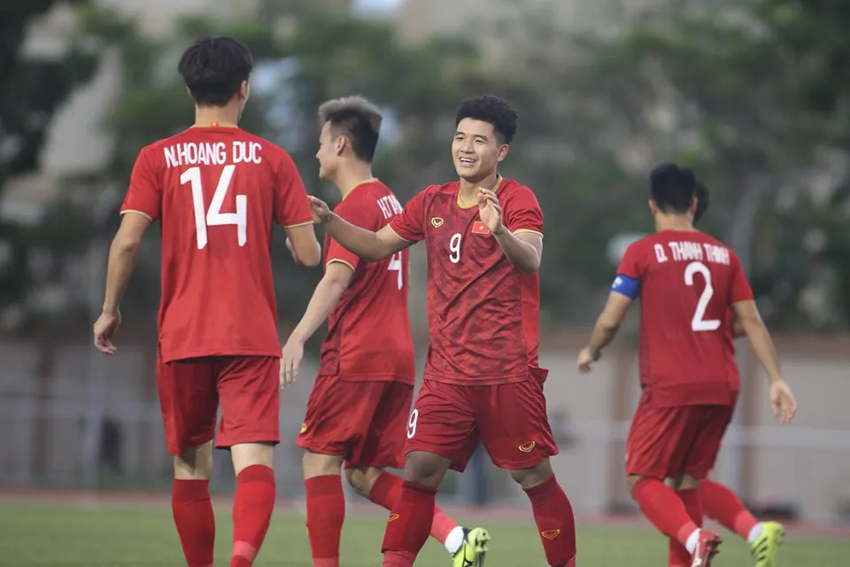 U22 Việt Nam thắng giòn giã U22 Brunei trận ra quân SEA Games 29, Đức Chinh ghi 3 bàn