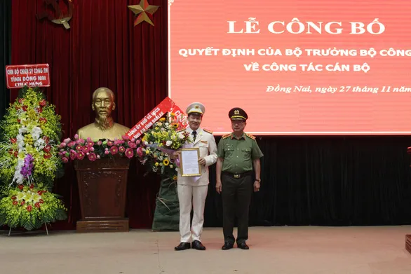 Tân giám đốc Công an tỉnh Đồng Nai, "bảo kê" xe quá tải, Đại tá Vũ Hồng Văn