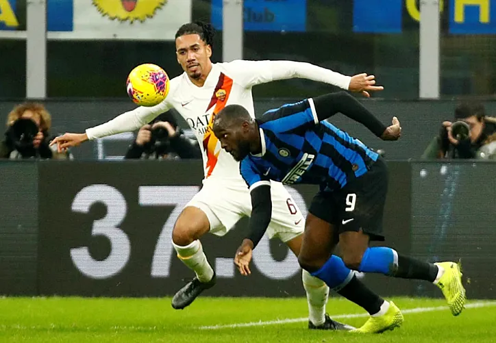Kết quả bóng đá hôm nay 7/12: Hòa Roma, Inter lỡ cơ hội bỏ xa Juventus  