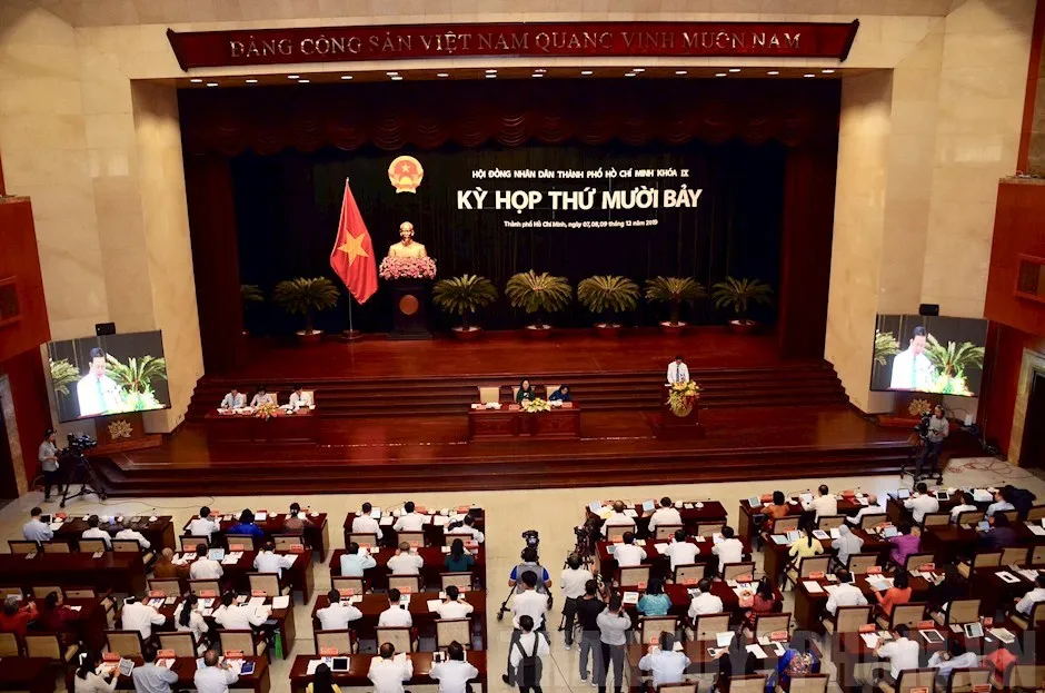 Quang cảnh kỳ họp thứ 17 HĐND TP khoá IX. Ảnh: TUTPHCM 
