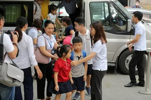 Tập huấn kỹ năng cho học sinh sử dụng dịch vụ đưa đón