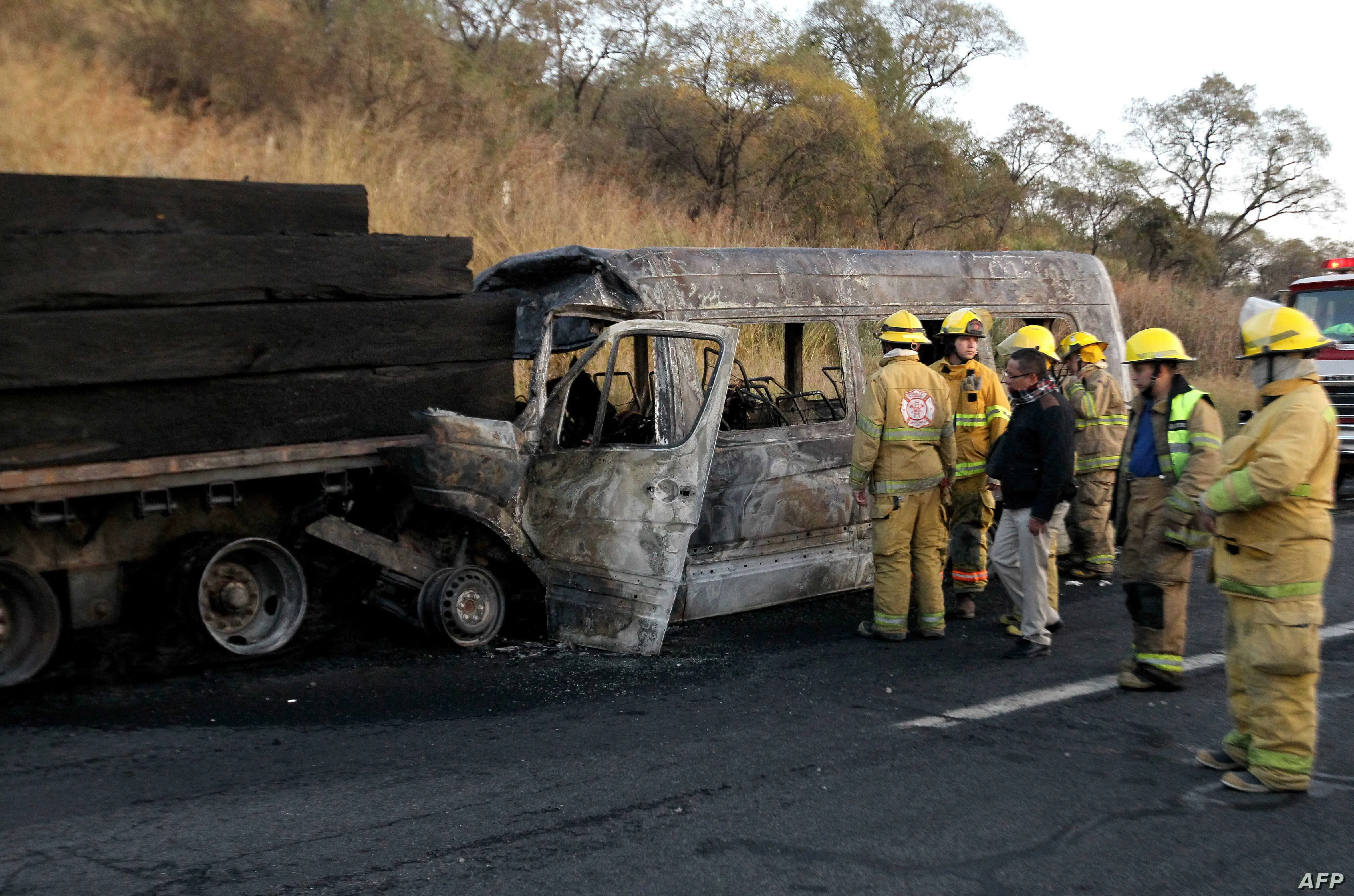 Đâm xe trên cao tốc ở Mexico, 14 người thiệt mạng