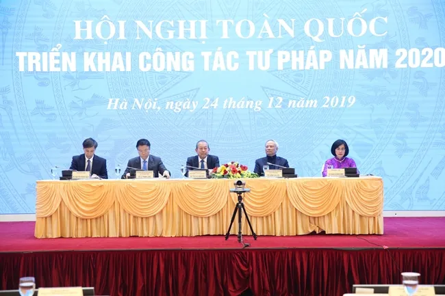 Phó Thủ tướng Trương Hòa Bình tham dự và chỉ đạo hội nghị. Ảnh: VGP/Lê Sơn