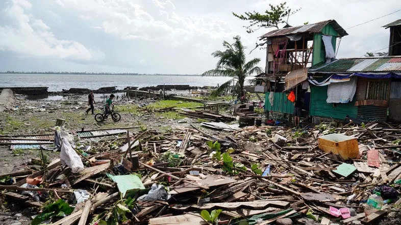 Philippines: Giáng sinh buồn vì bão Phanfone