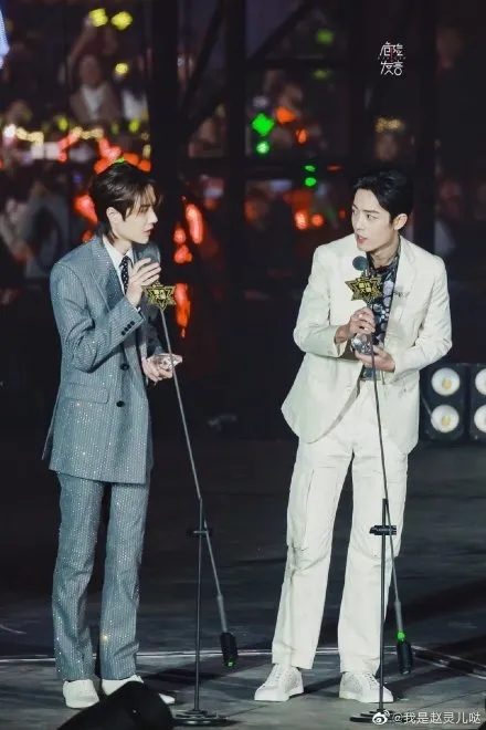 VOH-Tencent-Video-All-Star-Awards-2019-dan-sao-Tran-Tinh-Lenh-32