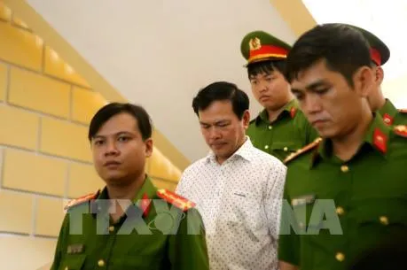 TAND quận 4 đã ủy thác thi hành án đối với ông Nguyễn Hữu Linh