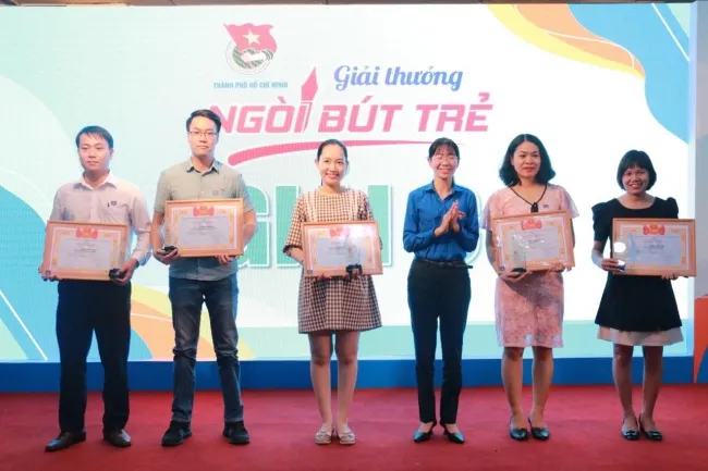 Đài Tiếng nói nhân dân TPHCM đạt 5 giải Ngòi bút trẻ năm 2019 2