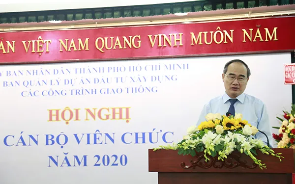 Bí thư Thành ủy TPHCM Nguyễn Thiện Nhân phát biểu chỉ đạo tại Hội nghị. 