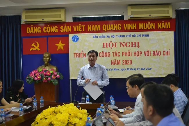 Ông Phan Văn Mến - Giám đốc Bảo hiểm xã hội Thành phố phát biểu về tình trạng các đơn vị nợ bảo hiểm xã hội kéo dài  