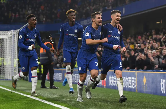 Kết quả Ngoại hạng Anh ngày 22/1: Chelsea hòa kịch tính Arsenal - Man City thắng nhọc