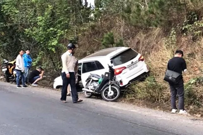 Tin tức tai nạn giao thông hôm nay 31/1/2020: Bị xe ôtô tông trên đèo, một phụ nữ mang thai tử vong 
