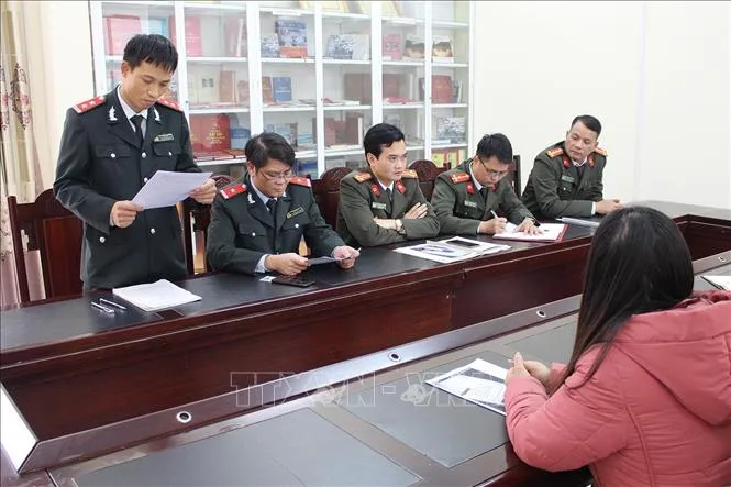Sở Thông tin và Truyền thông tỉnh Phú Thọ quyết định xử phạt hành chính với người vi phạm.