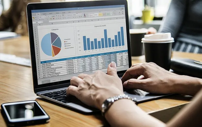  Tập trung nghiên cứu phương pháp thống kê mới, hiện đại