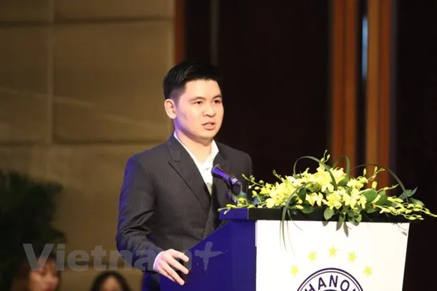 Chủ tịch Đỗ Vinh Quang muốn Hà Nội FC hướng tới chuẩn chuyên nghiệp cao nhất. (Ảnh: Huy Khánh/Vietnam+)