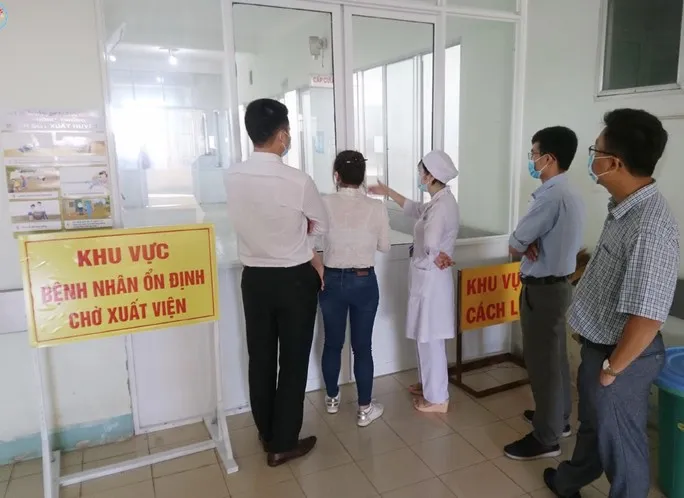 Bệnh viện Chợ Rẫy chi viện cho Bình Thuận chống Covid-19