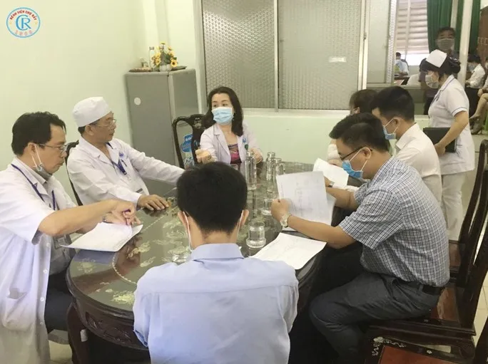 Bệnh viện Chợ Rẫy chi viện cho Bình Thuận chống Covid-19