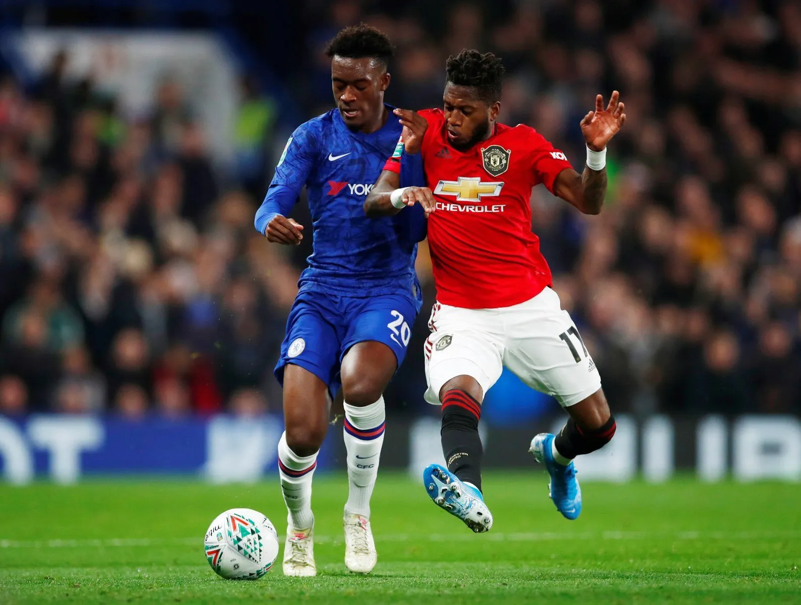 Callum Hudson-Odoi dương tính với COVID-19