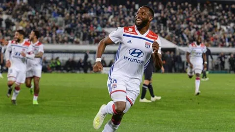 Chelsea muốn mua Moussa Dembele của Lyon 