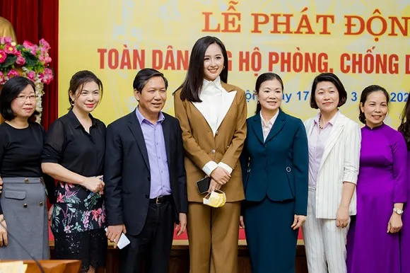 voh-mai-phuong-thuy-dai-dien-cong-ty-gop-20 ty-voh.com.anh1