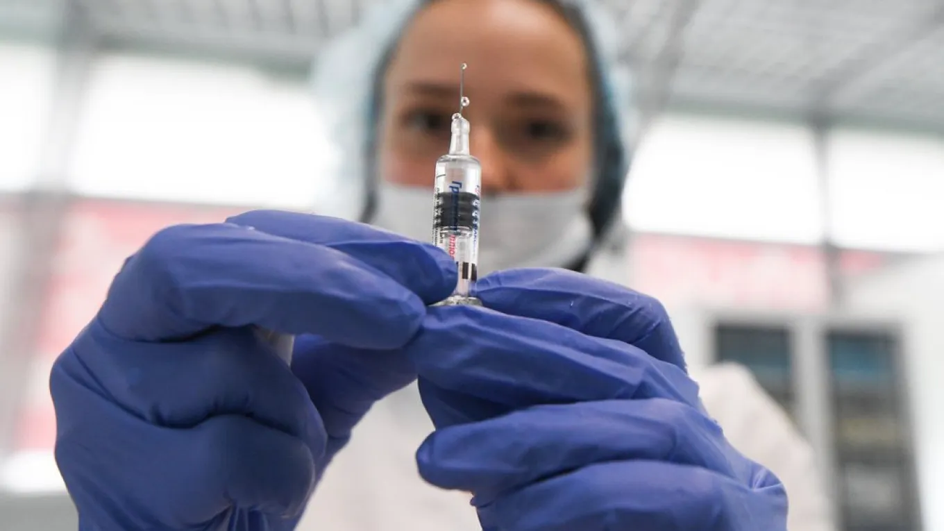 Nga giải mã thành công nguyên bản virus corona, bắt đầu thử nghiệm vắc-xin trên động vật