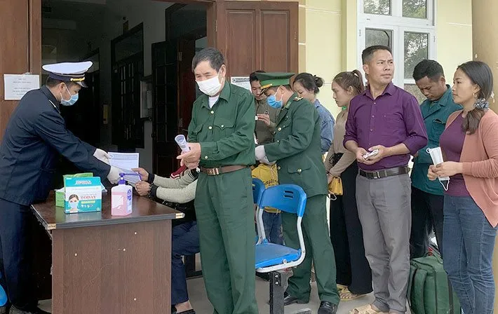 Việt Nam - Lào, covid-19, virus corona, đóng cửa khẩu