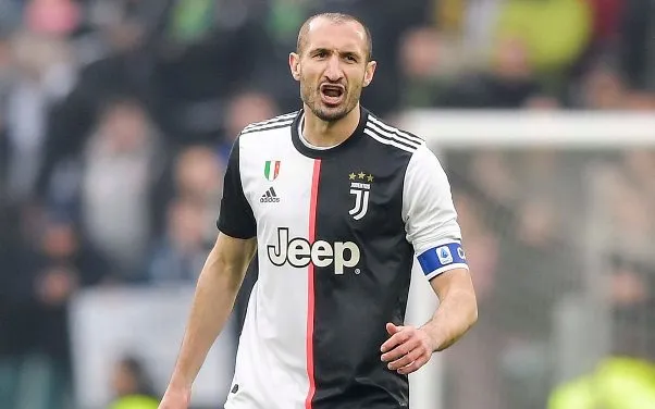Chiellini thể hiện vai trò thủ lĩnh tại Juventus