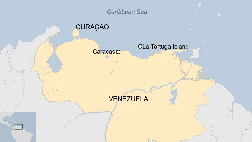 Tàu hải quân Venezuela bất ngờ bị chìm sau va chạm với tàu du lịch