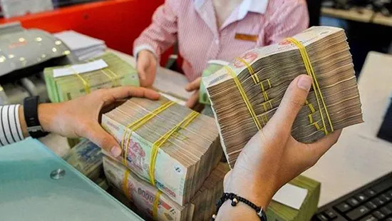 nộp thuế, tiền thuê đất