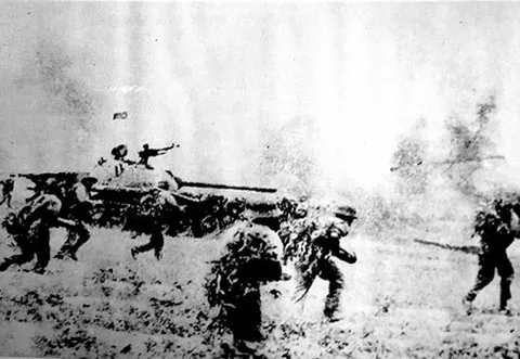 Ngày 11/4/1975: Trận Xuân Lộc vẫn diễn ra quyết liệt