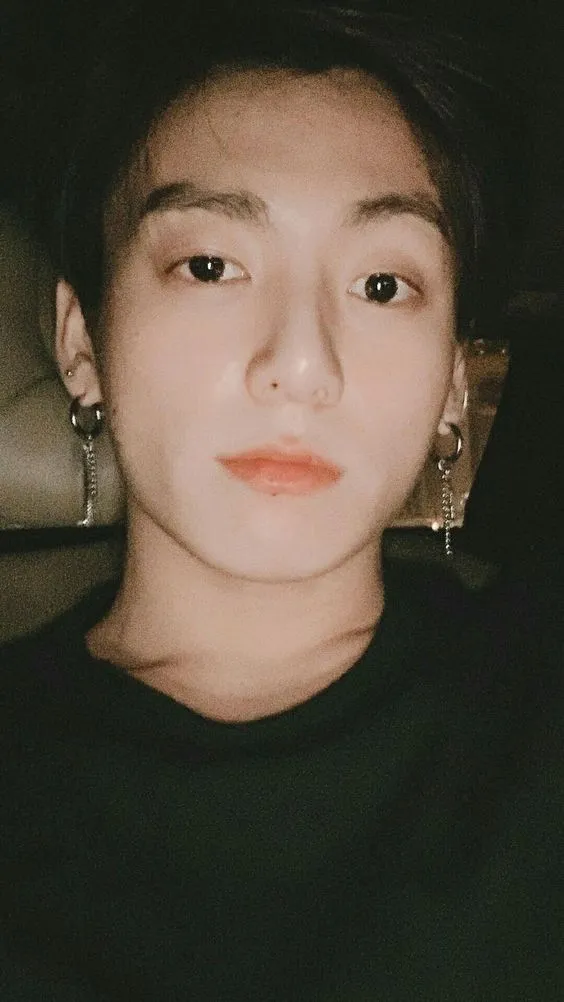 he-lo-loat-anh-au-tho-cua-jungkook-voh.com.vn-anh11