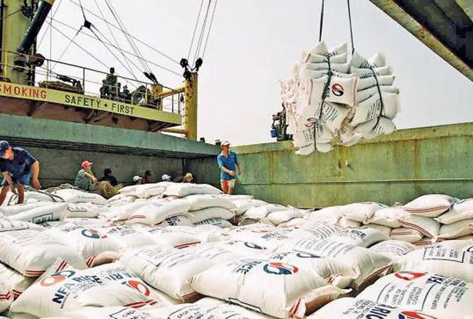 Bộ Tài chính đề nghị công an điều tra thông tin tiêu cực trong việc xuất khẩu gạo