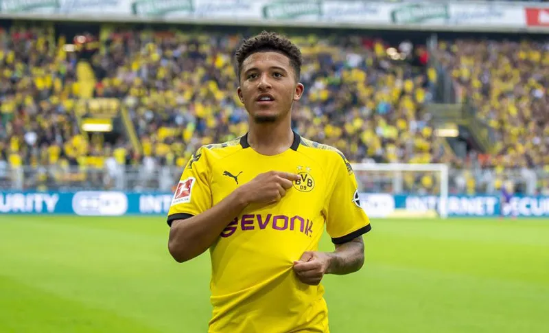 Dortmund dùng lương khủng giữ Sancho