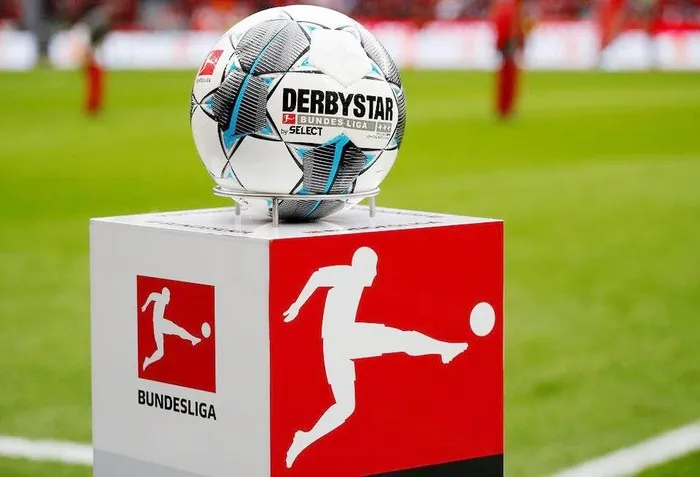 Bundesliga đưa ra những quy định kỳ lạ khi trở lại