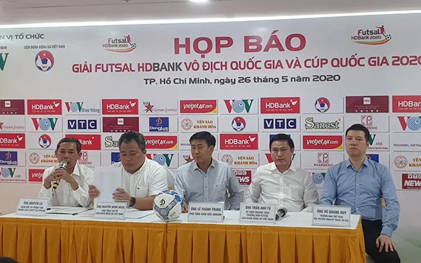 Đại diện Ban tổ chức thông tin về giải các giải futsal Việt Nam, sẽ trở lại từ đầu tháng 6