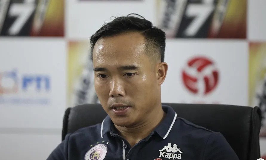 Trợ lý HLV Hà Nội FC tin tưởng sẽ đánh bại HAGL