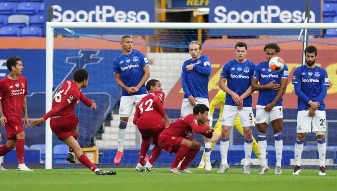 Kết quả Ngoại hạng Anh ngày 22/6: Chelsea ngược dòng thắng lợi - Liverpool chia điểm trận derby