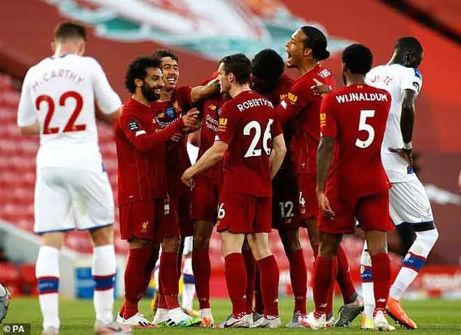 Kết quả Ngoại hạng Anh ngày 25/6: MU nuôi hy vọng lọt Top 4 - Liverpool chạm tay vào Cup vô địch