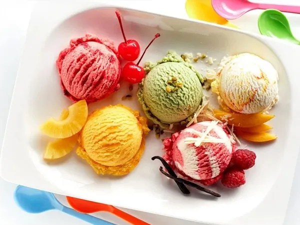 'Điểm măt' 5 nguy cơ tiềm ẩn khi bà bầu ăn kem 2