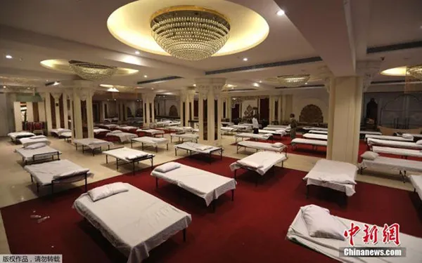 Một bệnh viện tạm thời tại Ấn Độ