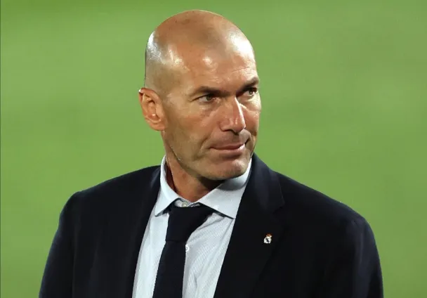 HLV Zidane báo tin buồn về kế hoạch mua sắm của Real Madrid