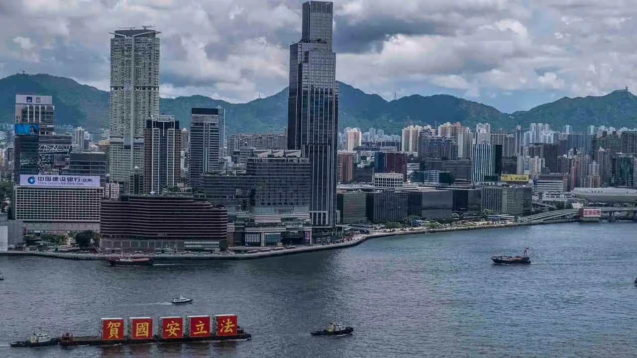 Mỹ chấm dứt đặc quyền thương mại với Hong Kong, Trung Quốc tuyên bố trả đũa