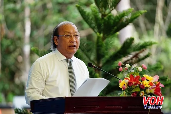 Ông Võ Văn Phuông- Phó Trưởng Ban Thường trực Ban Tuyên giáo Trung ương phát biểu ôn lại truyền thống cách mạng vẻ vang của ngành Tuyên giáo