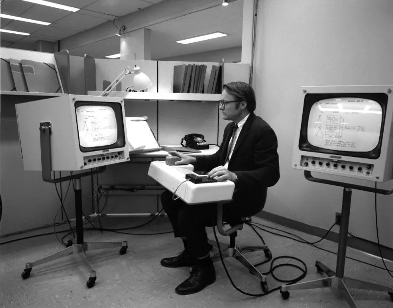 Vĩnh biệt huyền thoại công nghệ William English, cha đẻ của chuột máy tính hiện đại