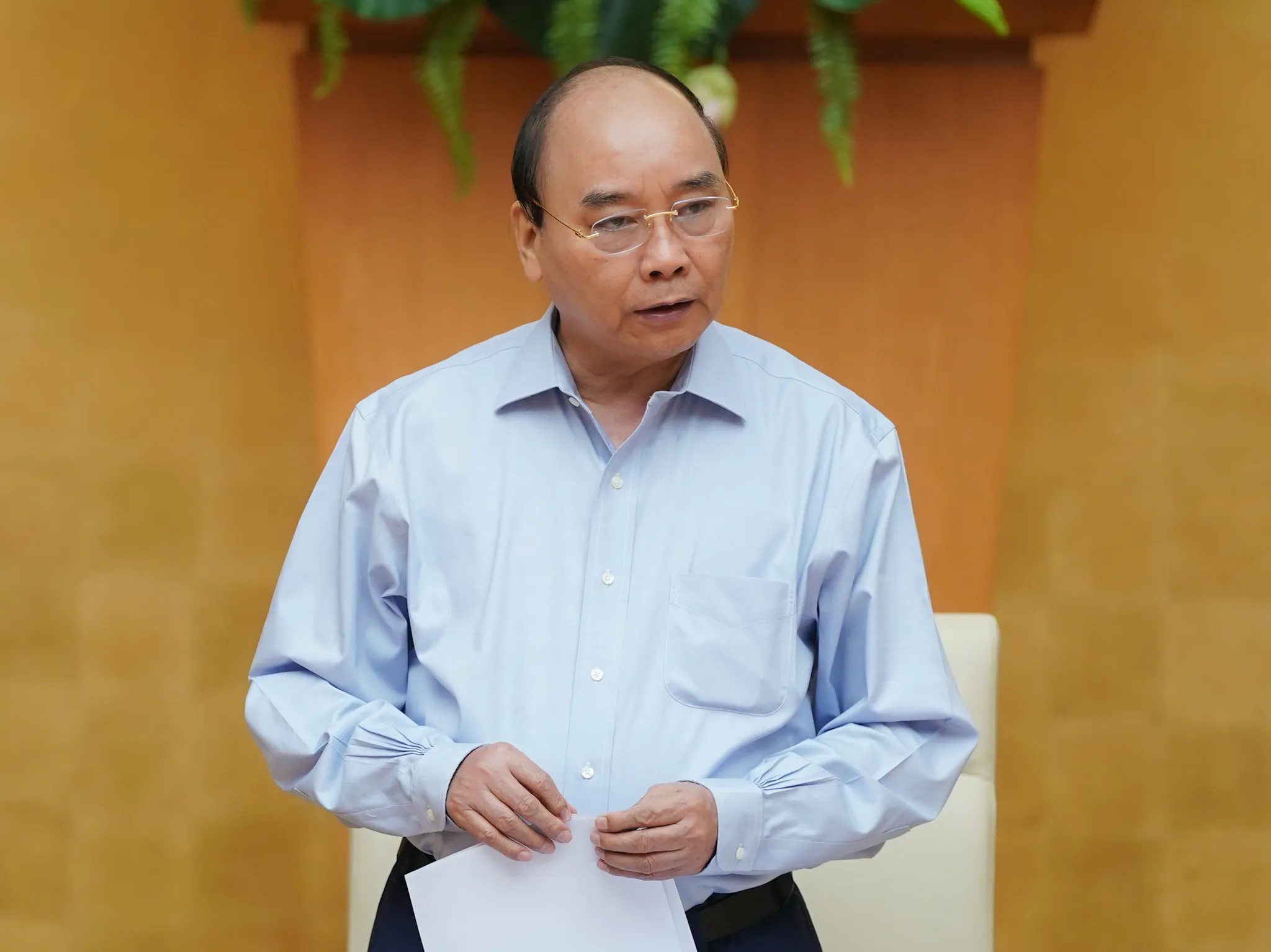 Thủ tướng Nguyễn Xuân Phúc phát biểu tại cuộc họp 