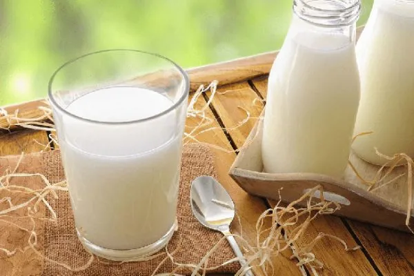 Bí quyết uống sữa tươi để có dáng đẹp lại không tăng cân