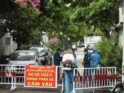 Dịch Covid-19: Việt Nam thêm 6 ca mắc mới, 1 trường hợp tử vong